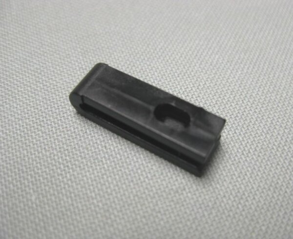 plastic wedge for key-mounting for Hohner T-keyboard, semitone